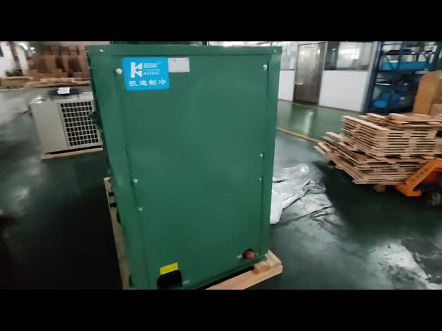 Unidade de condensação arrefecida a ar com evaporador.
